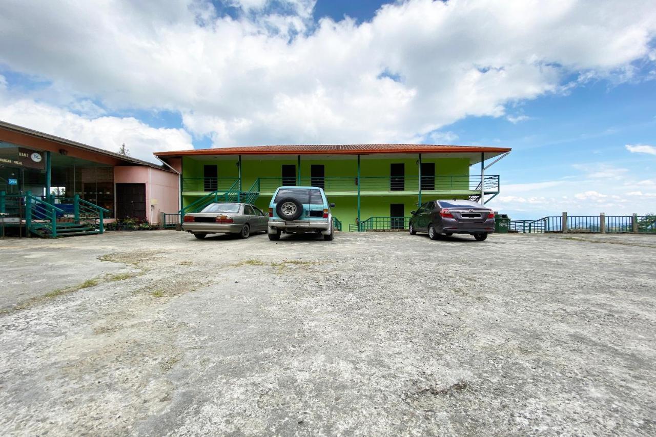Oyo 90257 Rocky Mountain Lodge Kampong Kundassan Exterior photo